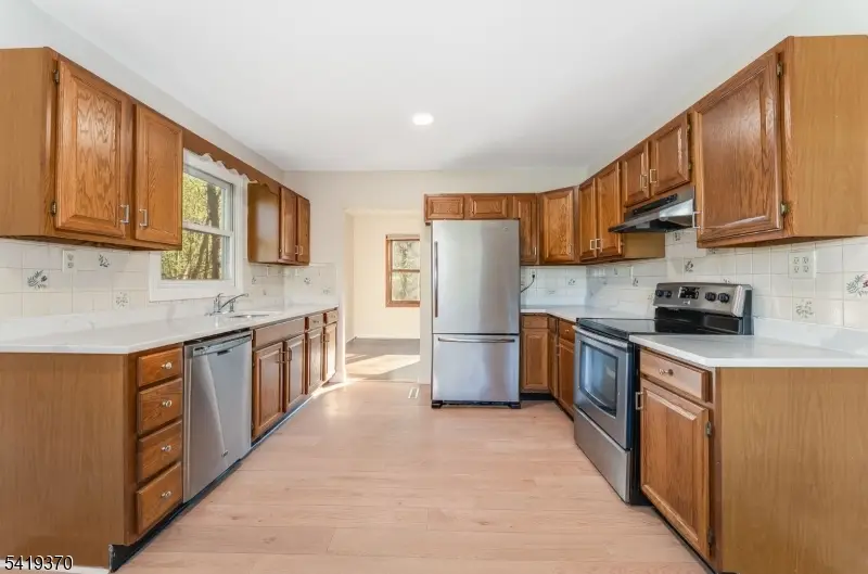 10 Glenn Ave, Glen Gardner, NJ 08826 - #3