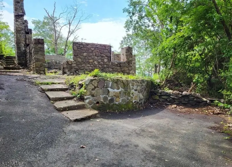 46 Kushaqua Trl, Hewitt, NJ 07421 - #1