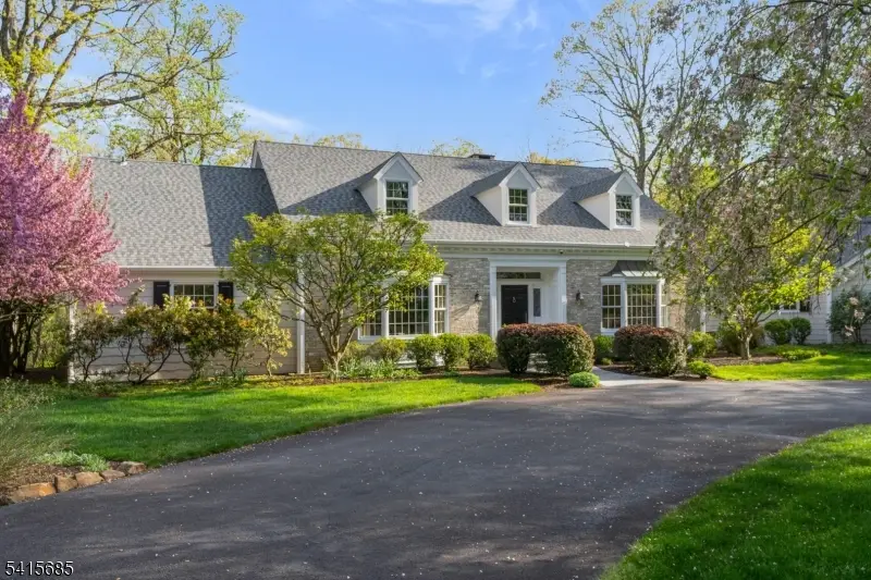 167 Ridge Rd, Watchung, NJ 07069 - #1