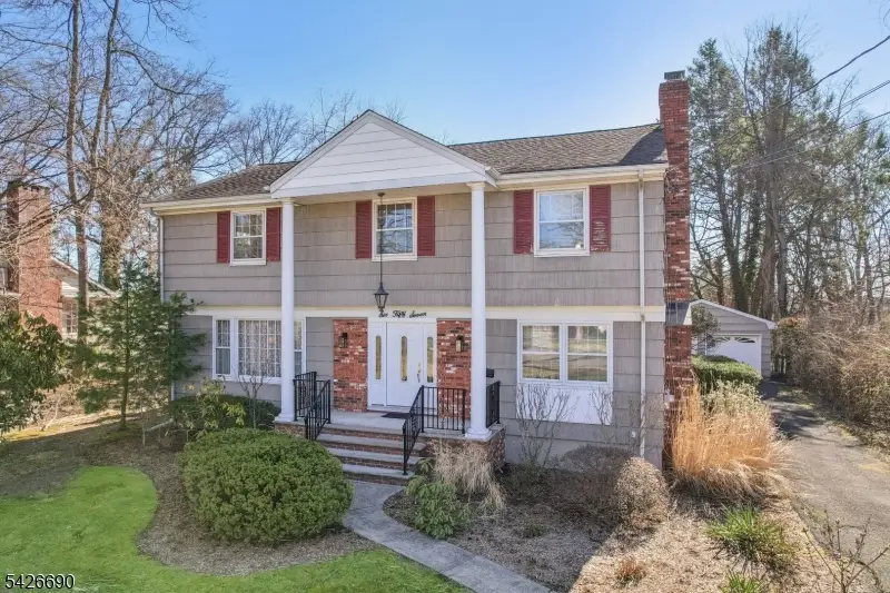 657 Lincoln Ave, Glen Rock, NJ 07452 - #1