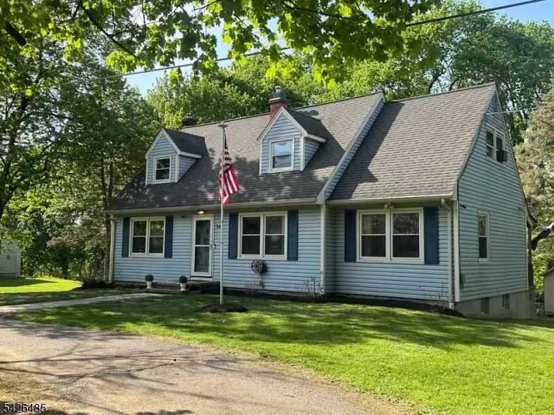 24 High St, Bloomsbury, NJ 08804 - #2