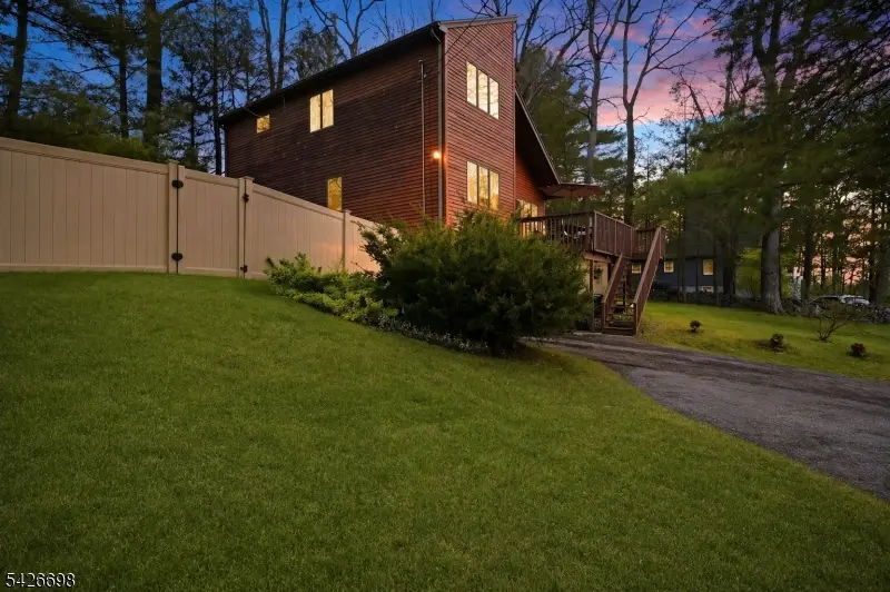 30 Eatontown Rd, Hewitt, NJ 07421 - #3