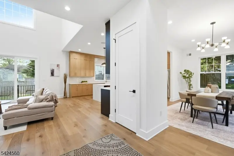 1284 Woodside Rd, Scotch Plains, NJ 07076 - #3