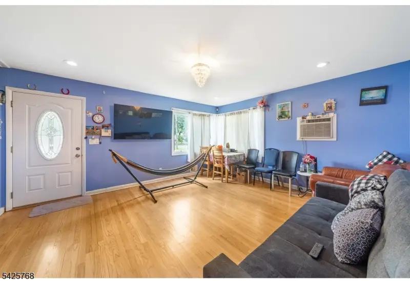 278 North Dr, North Plainfield, NJ 07060 - #2