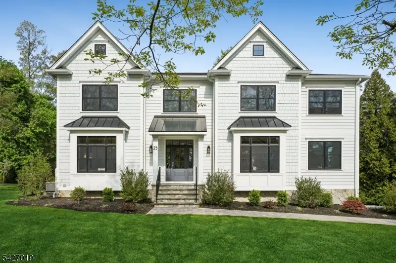 25 Beverly Rd, Madison, NJ 07940 - #2