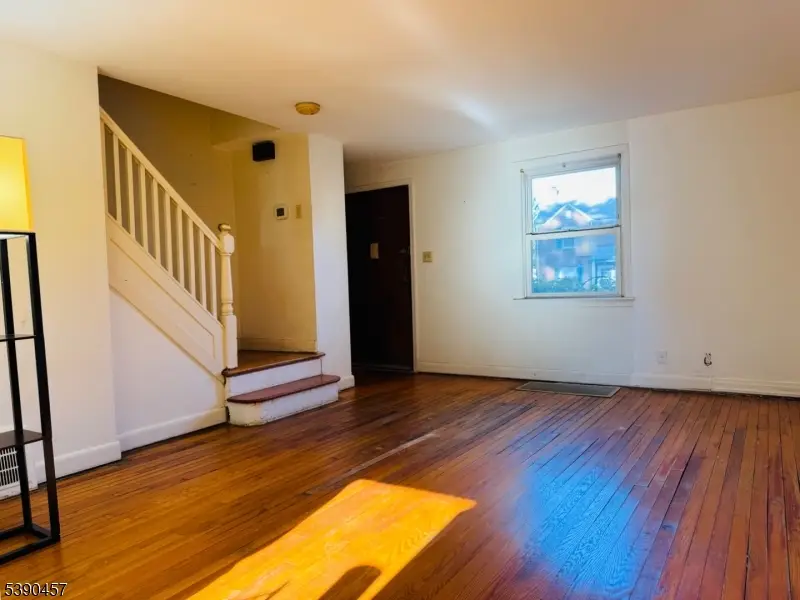 374 Raleigh Rd, Rahway, NJ 07065 - #3