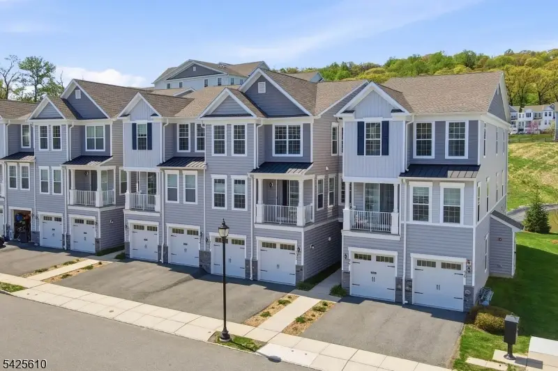 102 Sequoia Dr, North Caldwell, NJ 07009 - #2