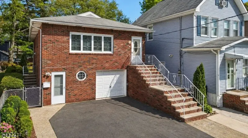 188 Kerrigan Blvd, Newark, NJ 07106 - #1