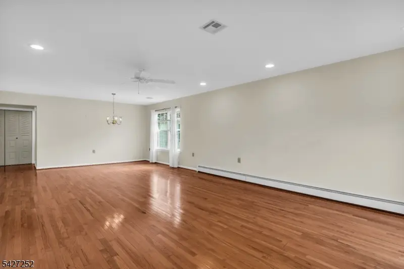 81 Woodstock Dr, Berkeley, NJ 08757 - #3