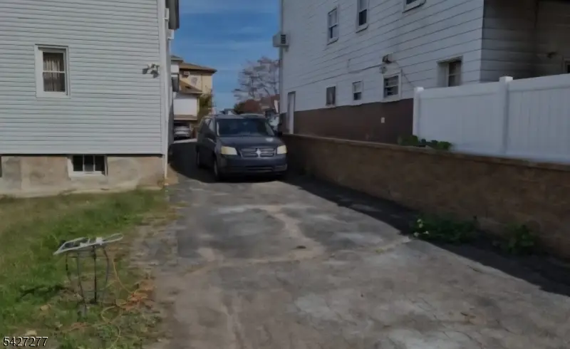 11 Woodrow Ave, Woodland Park, NJ 07424 - #3