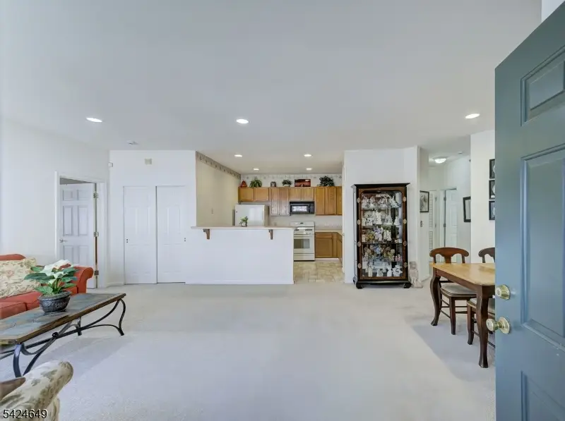 25 Windsor Dr, Lincoln Park, NJ 07035 - #2