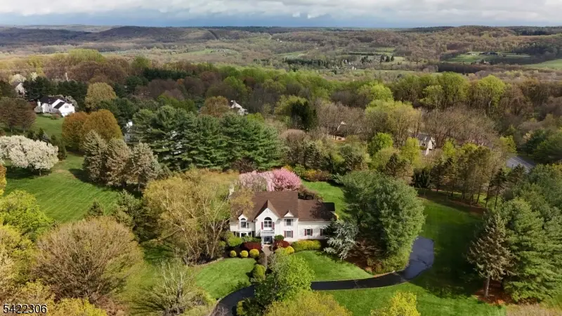 39 Squire Hill Rd, Washington, NJ 07853 - #3
