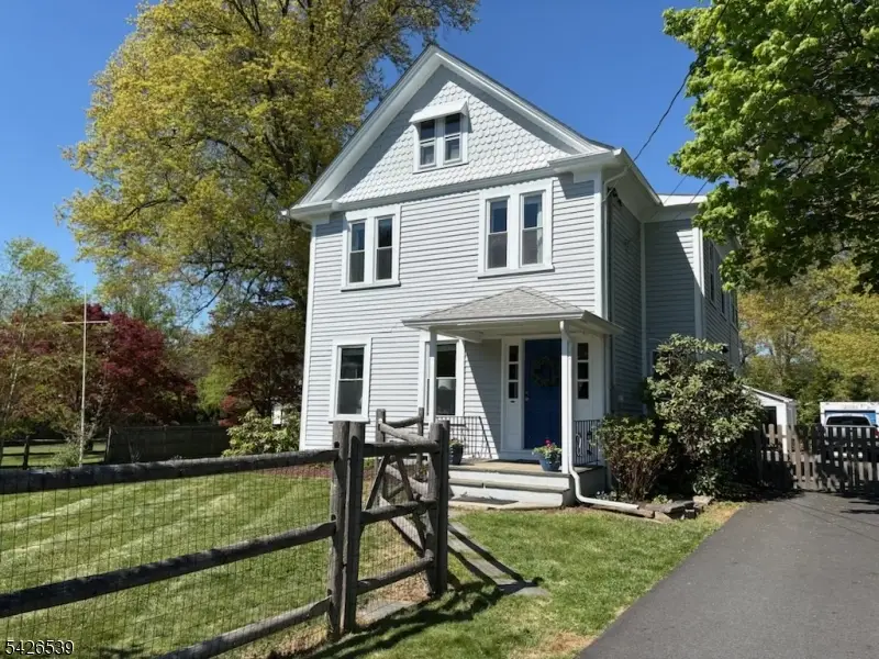 201 Mountain Ave, North Caldwell, NJ 07006 - #1