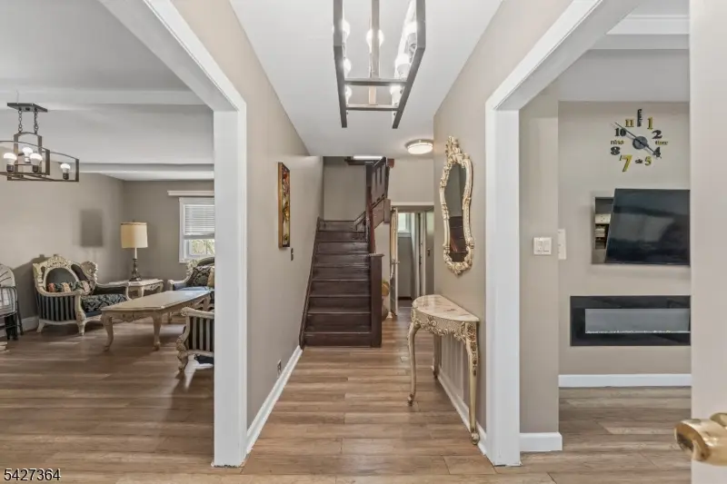 15 Putnam Pl, Clifton, NJ 07011 - #3
