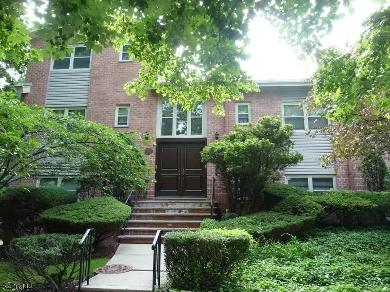 29 Up Mountain Ave C2902 #2, Montclair, NJ 07042 - #1