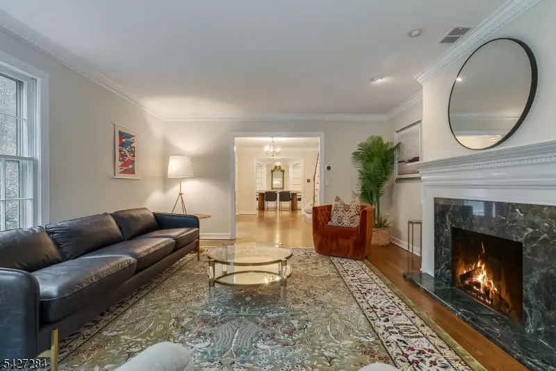 4 Edward Shippen Ln, Morris, NJ 07960 - #3