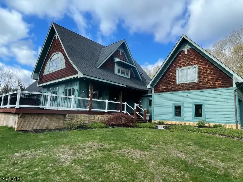 4 Highlands Ln, Hardwick, NJ 07825 - #1