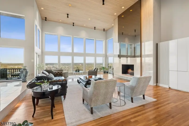 142 Deer Run, Green Brook, NJ 07069 - #1