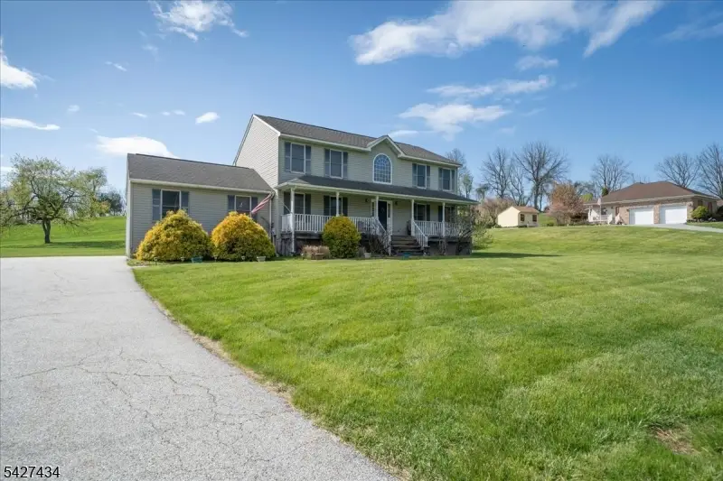 9 Carriage Ln, Hardyston, NJ 07419 - #3