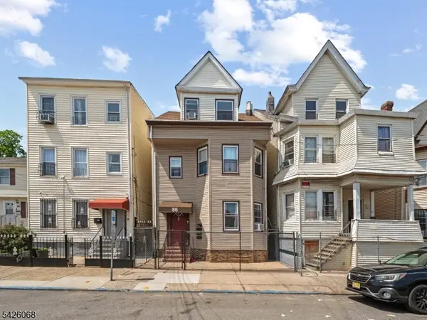 86 Pennington St, Paterson City, NJ 07501