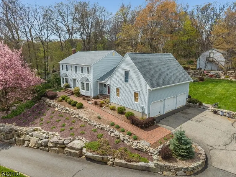 44 Big Spring Rd, Tewksbury, NJ 07830 - #2