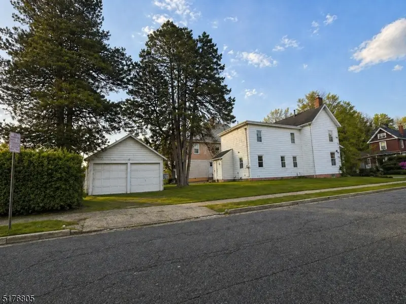 3 E High St, Bound Brook, NJ 08805 - #3