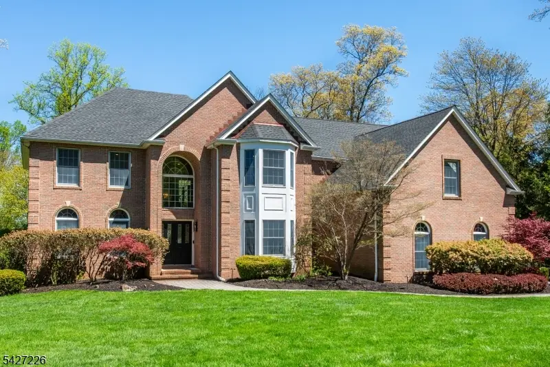 4 Brandywine Ct, Randolph, NJ 07869 - #1