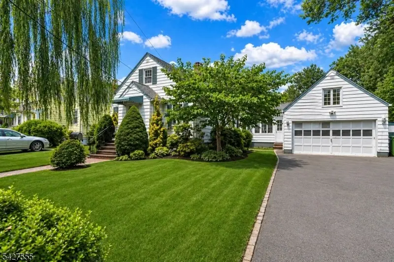 717 Galvin Ave, Roselle, NJ 07203 - #2