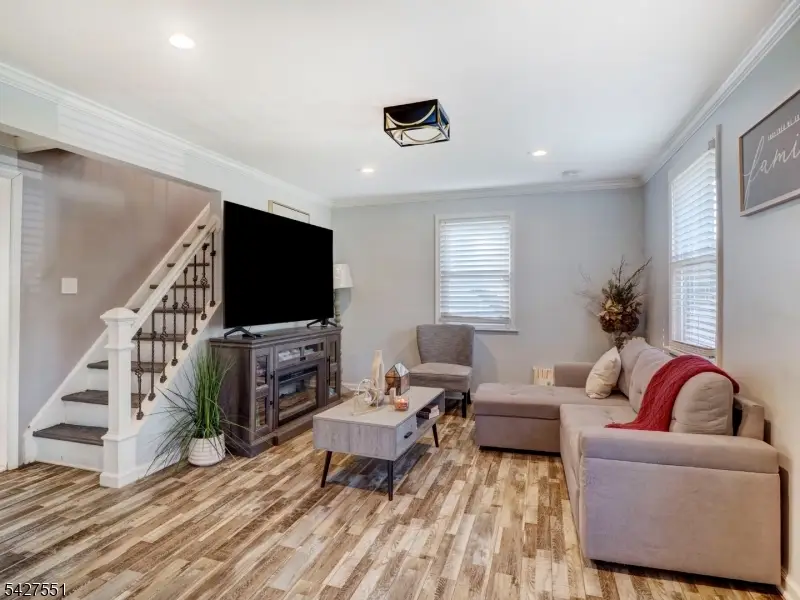 382 Douglas Rd, Roselle, NJ 07203 - #2