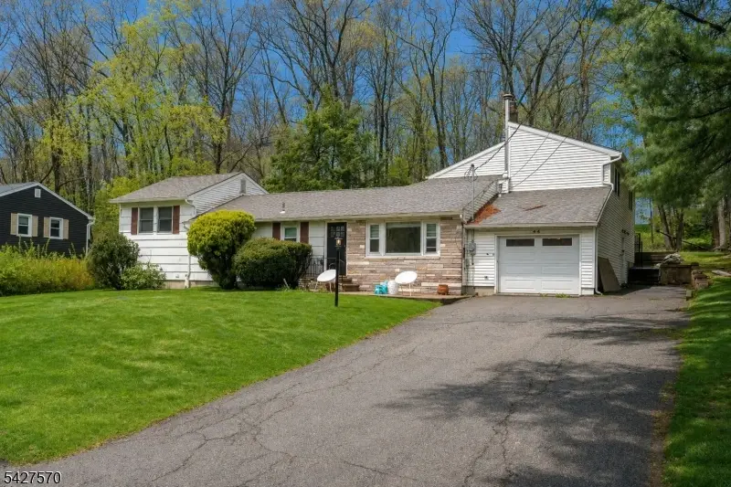44 Venetian Dr, Lake Hopatcong, NJ 07849 - #1