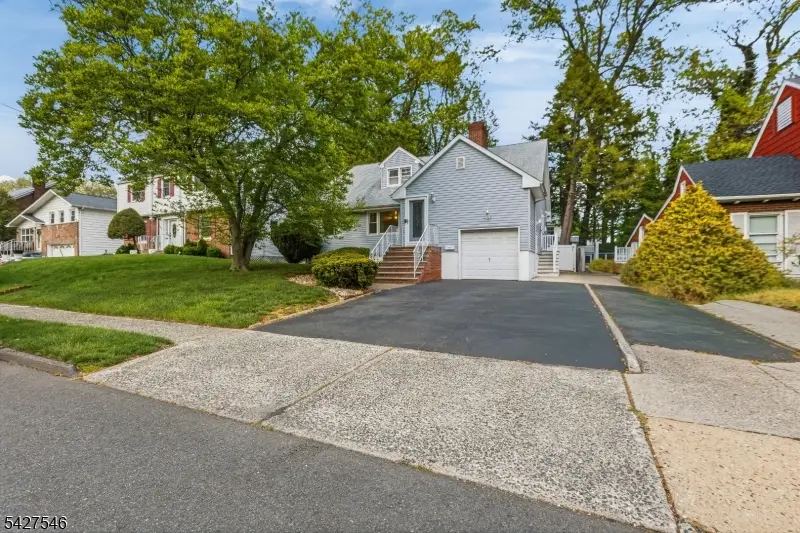 555 Riverside Dr, Elizabeth, NJ 07208 - #1