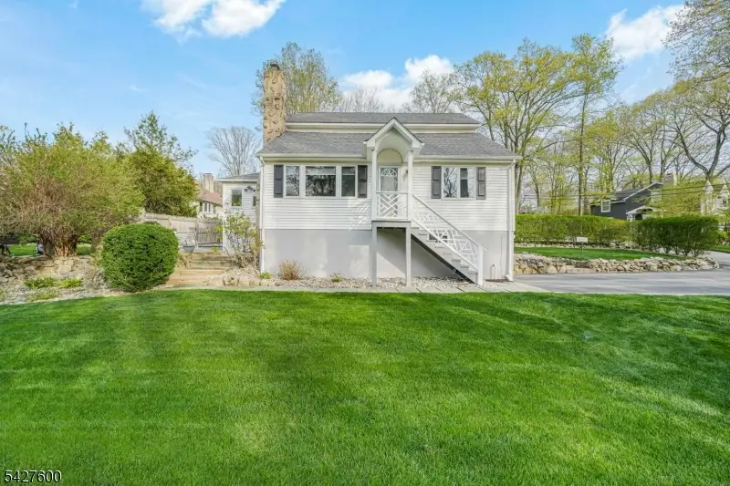 18 Cabot Ln, Kinnelon, NJ 07405 - #1