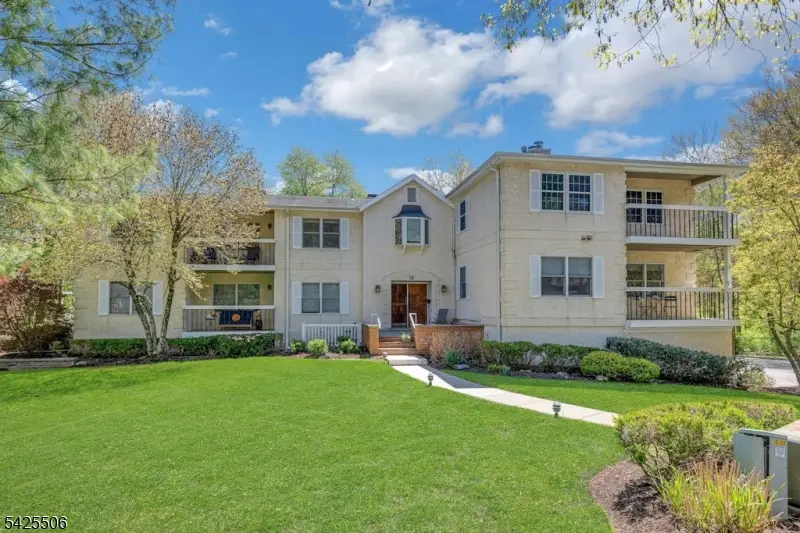 12D Heritage Dr #12D, Chatham, NJ 07928 - #2