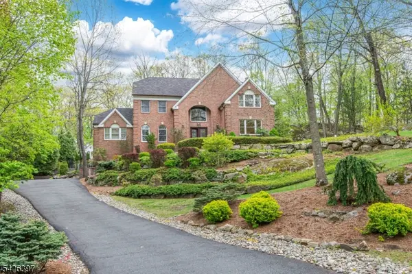 11 Surrey Ln, Sparta Twp., NJ 07871