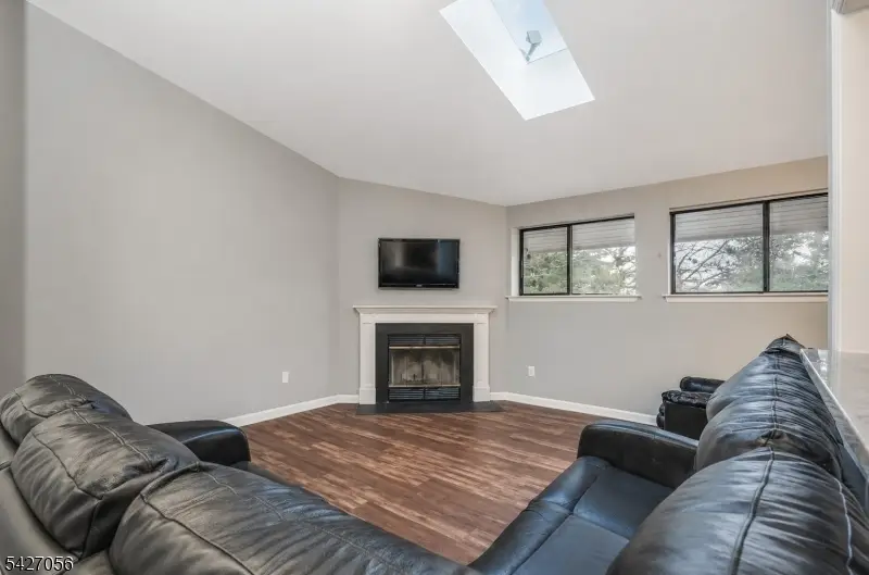 6 Highland Cir, Clinton, NJ 08801 - #3