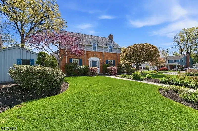 306 Concord Dr, Maywood, NJ 07607 - #2