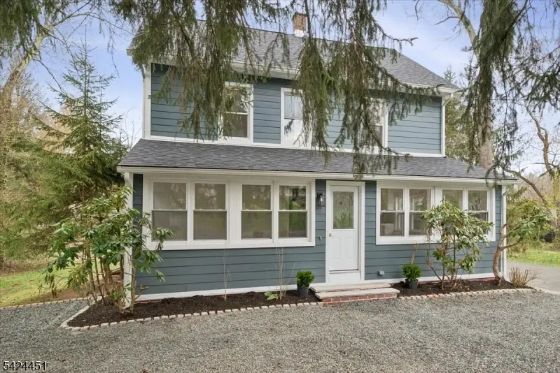 686 Meyersville Rd, Gillette, NJ 07933 - #3