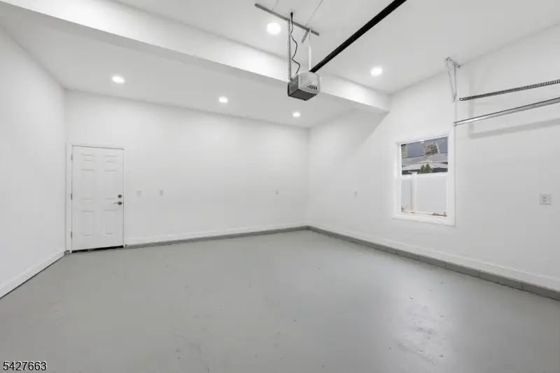 949 Edwin St, North Brunswick, NJ 08902 - #3