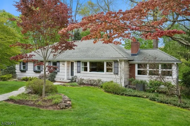 27 Hillside Ter, New Providence, NJ 07901 - #1