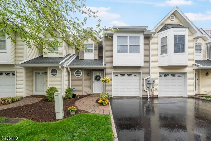 38 Angela Way, Berkeley Heights, NJ 07922 - #1