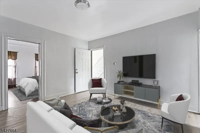 580 Hunterdon St, Newark, NJ 07108 - #2