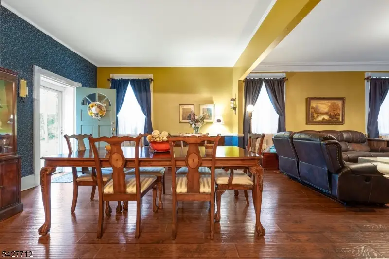 323 Water St, Belvidere, NJ 07823 - #2