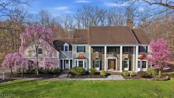 3 Lockwood Dr, Bridgewater Twp., NJ 08807