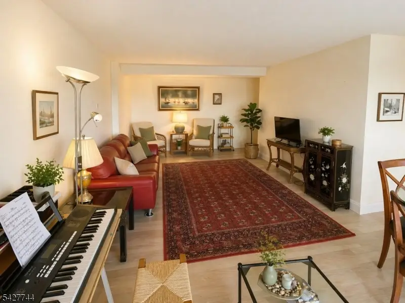 377 S Harrison Street 15d #15D, East Orange, NJ 07018 - #3