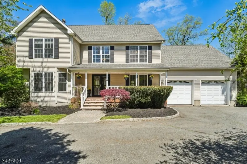 2 Log Rd, Lake Hopatcong, NJ 07849 - #3