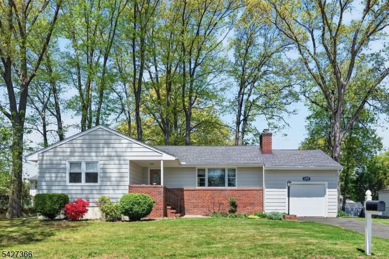 153 8th St, Piscataway, NJ 08854 - #1