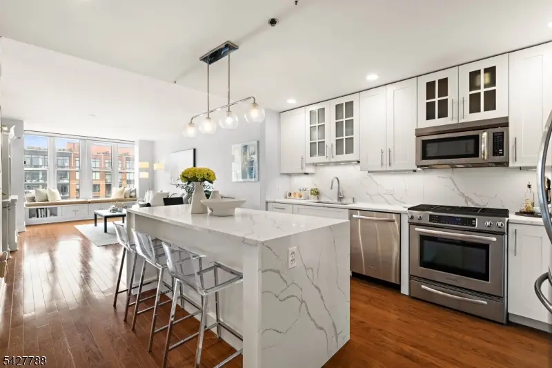 1125 Maxwell Ln #1115, Hoboken, NJ 07030 - #2