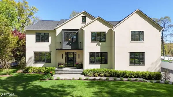 13 Robert Dr, Chatham Twp., NJ 07928