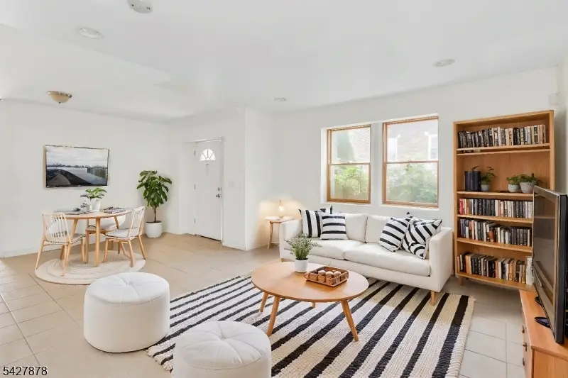 24 12th Ave, Paterson, NJ 07501 - #3