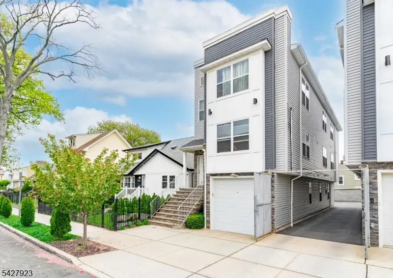 301 N 13th St, Newark, NJ 07107 - #1